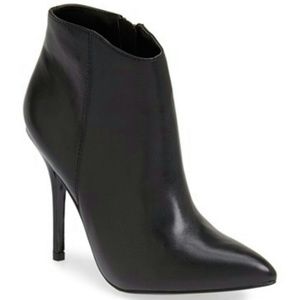 Steve Madden Grrand Black Leather High Heel Bootie